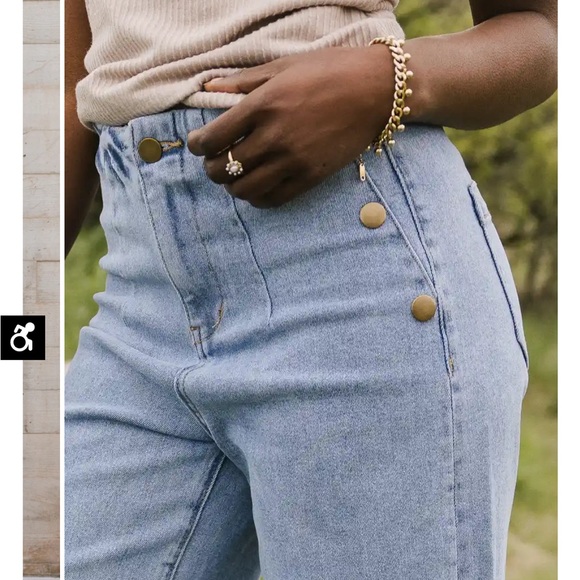 Bohme Amiri Wide Leg Jeans in Light Wash - NWT - Picture 4 of 6